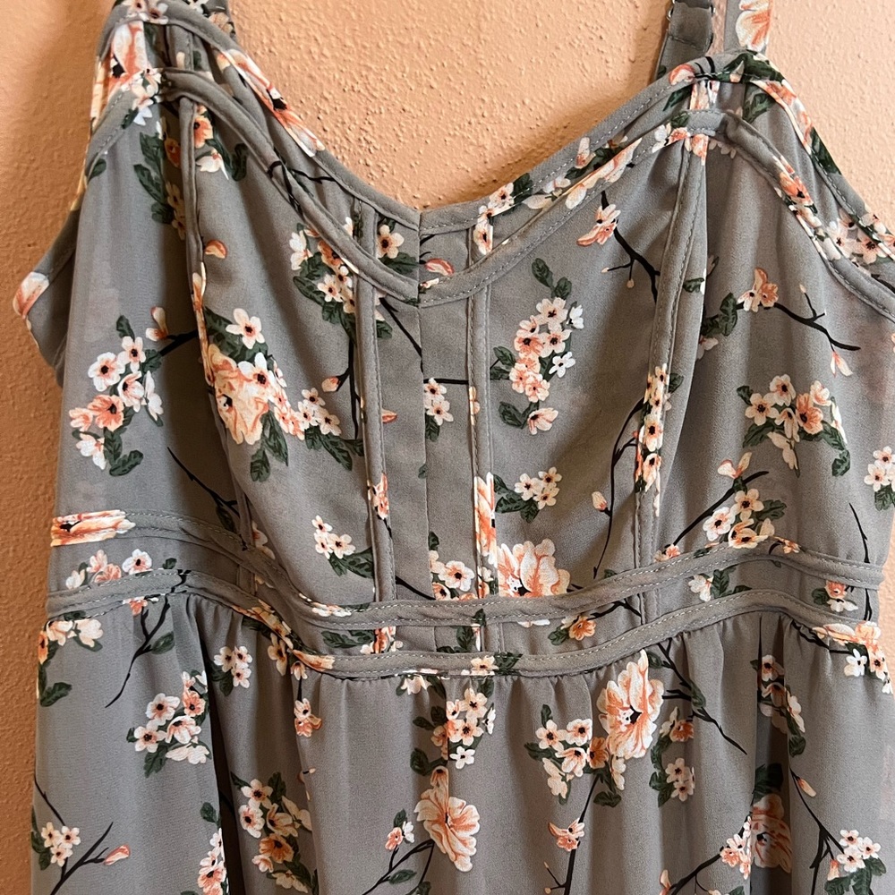 Torrid Top - Picture 3 of 4